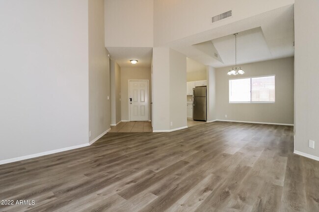 Foto del edificio - 11338 N 81st Ave