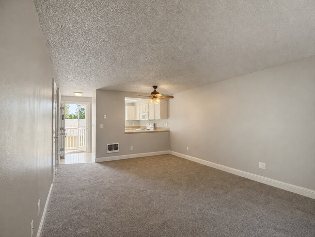 Foto del edificio - 13216 NE Salmon Creek Ave