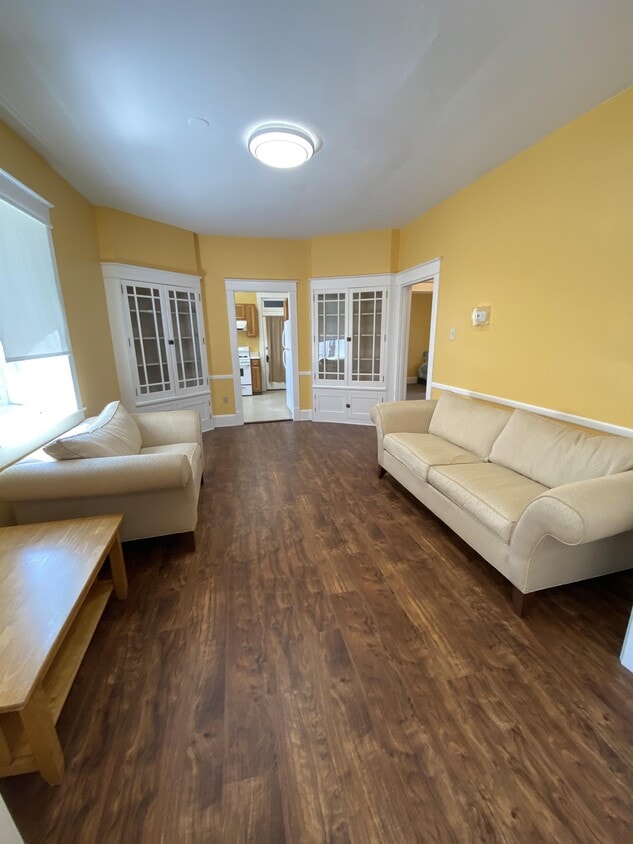 44 N 10th St Unit 1, Indiana, PA 15701 Room for Rent in Indiana, PA