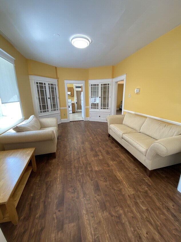 44 N 10th St Unit 1, Indiana, PA 15701 Room for Rent in Indiana, PA