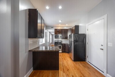 Foto principal - 4443 N Sheridan Rd