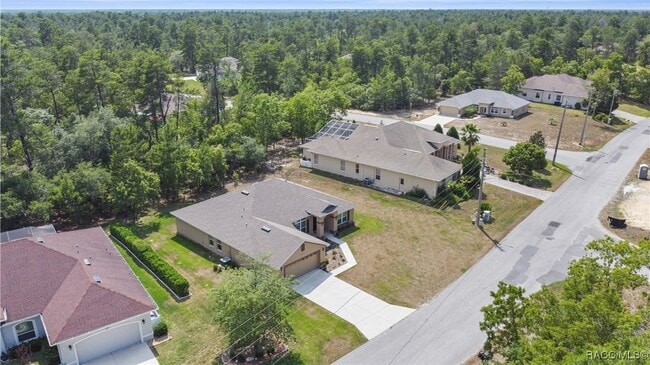 Building Photo - 23 Lone Pine St