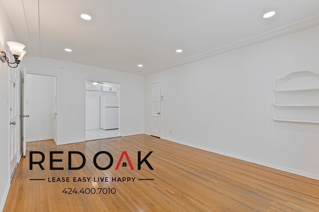 Building Photo - 336.5 N Curson Ave