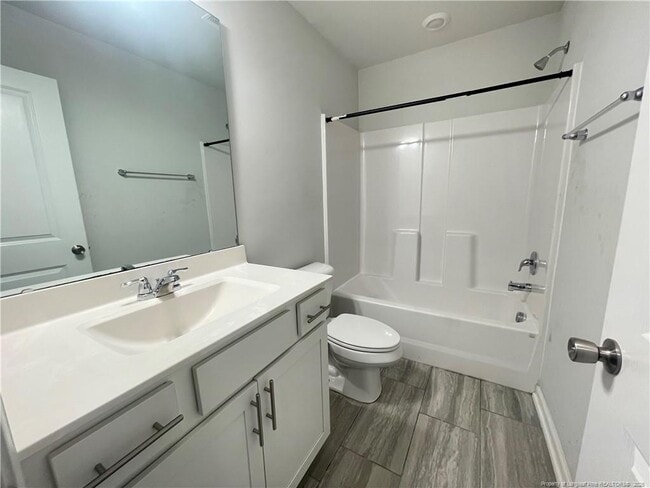 Building Photo - 4923 Southern Magnolia Dr