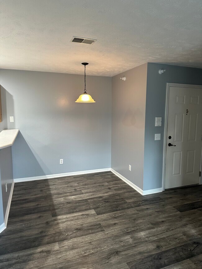Foto del edificio - 8584 N Jasonville Ct SE