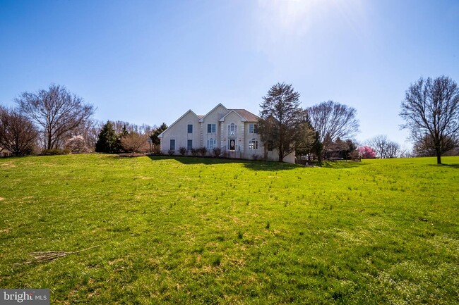 Building Photo - 115 Partridge Way