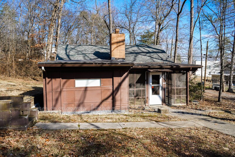 902 Farragut Ave, Knoxville, TN 37917 House Rental in Knoxville, TN