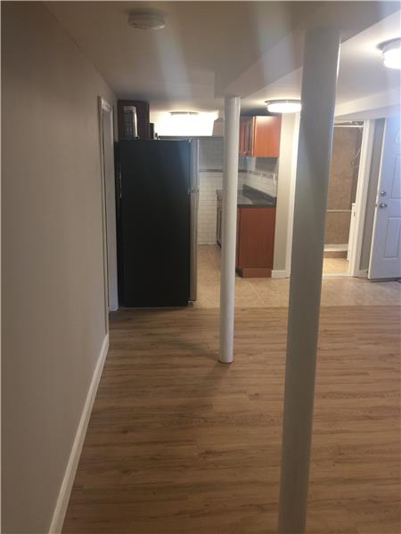 Foto del edificio - 948 Hollywood Ave