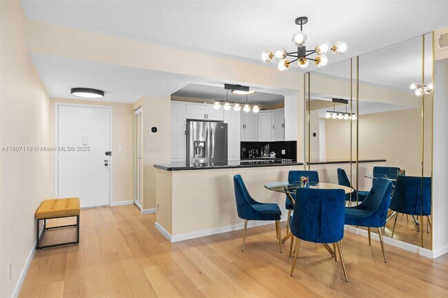 Building Photo - 600 Three Islands Boulevard