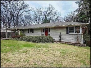 Building Photo - 4404 Greenway Dr