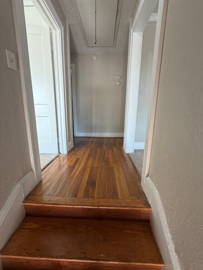 Foto del edificio - 2220 S Taylor St