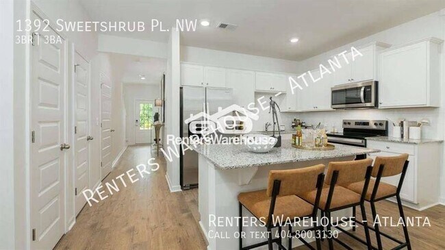 Foto del edificio - 1392 Grove Park Pl NW