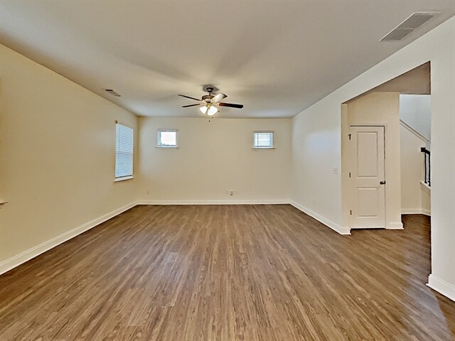 Building Photo - 1592 Weatherbrook Circle