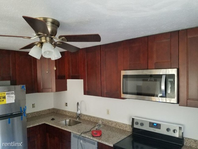 Building Photo - 7805 Suiter Way
