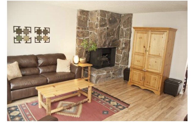 Building Photo - 30378 Appaloosa Dr