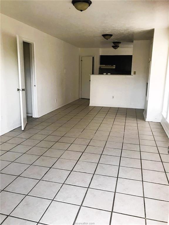Building Photo - 1524 Hawk Tree Dr