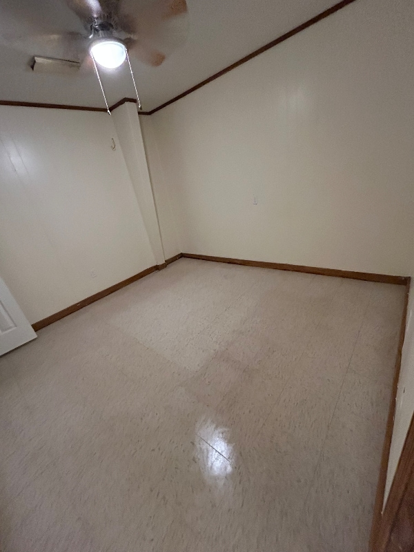 Building Photo - 2867 New Clinton Rd