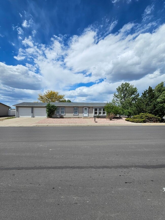 Foto del edificio - Charming 2bed 2bath home