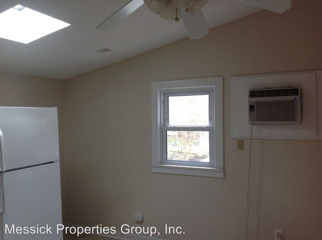 Building Photo - 918 Franklin St SW