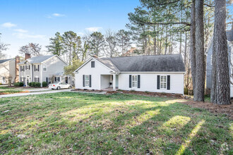 Building Photo - 2045 Trowbridge Ct