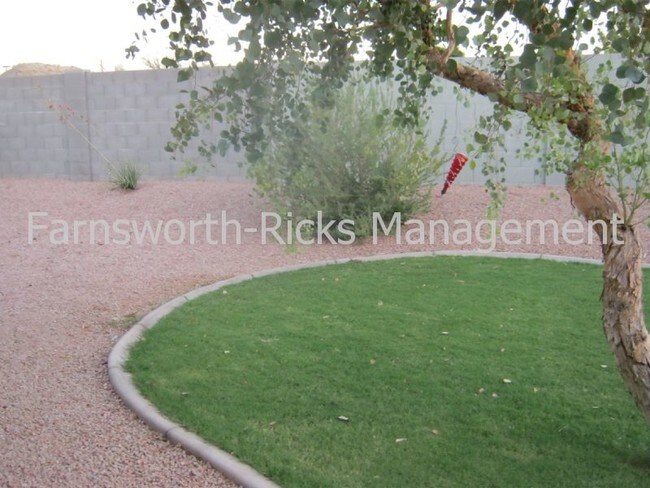 Foto del edificio - 9230 E Ellis St