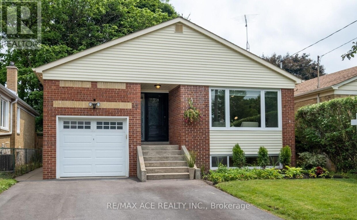 Photo principale - 47 Montvale Dr