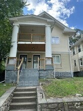 Building Photo - 2511 E 37th St