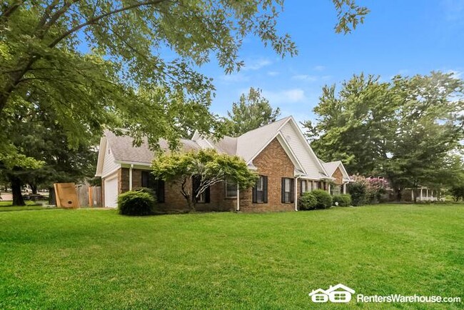 Foto del edificio - Beautiful 2 Story Collierville Home