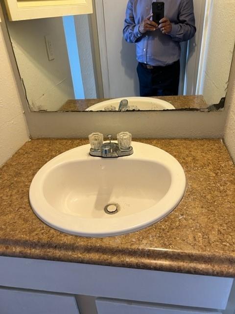 Building Photo - 12203 Ormandy St