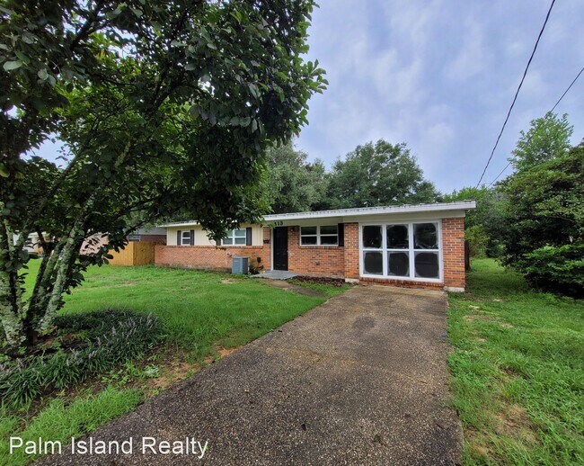 Building Photo - 3 br, 1 bath House - 6413 Julia Dr