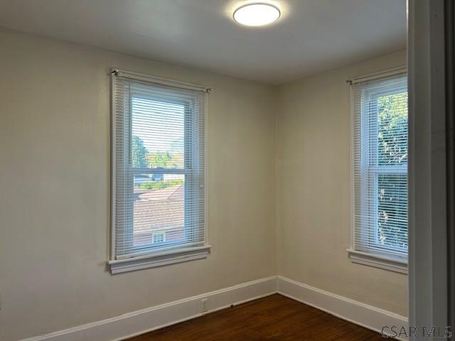 Foto del edificio - 828 Carnegie Ave