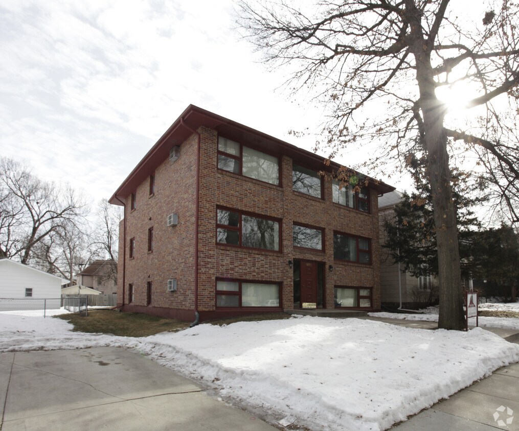 Building Photo - 1228 S 23rd St
