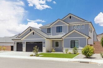 Building Photo - 308 S Water Crse Dr