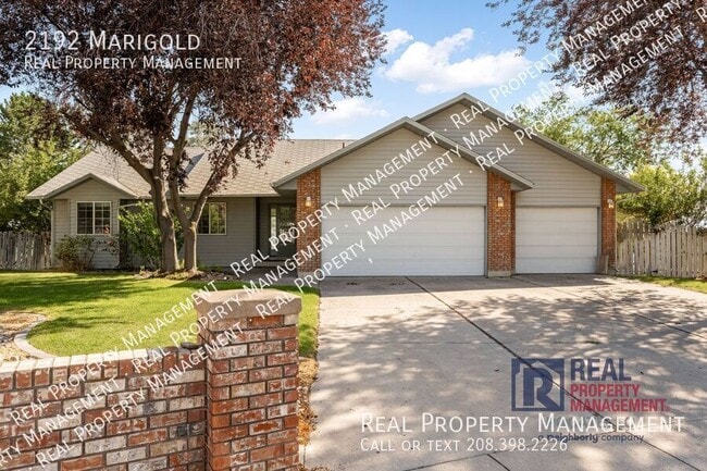 Building Photo - 2192 Marigold-