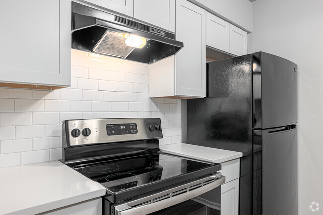 1HAB, 1BA - 600SF - Cocina - Edge at 40 Townhomes & Apartments