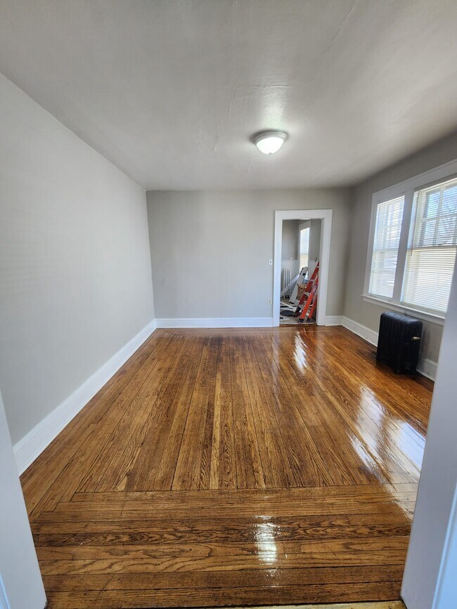 Photo - 612 Washington Ave Apartments