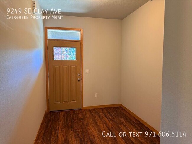 Foto del edificio - 9249 SE Clay St
