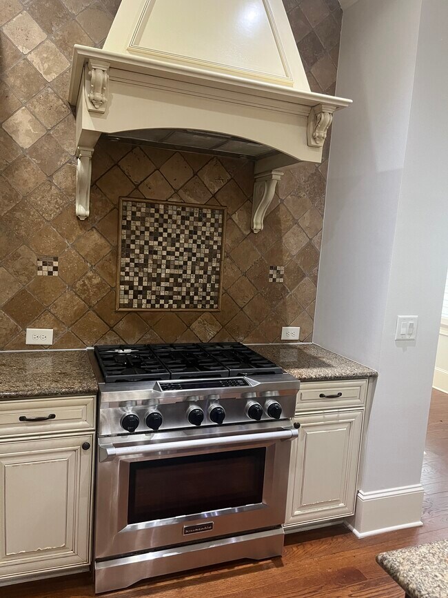 Foto del edificio - 4040 Felton Cir