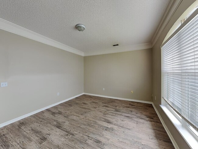 Building Photo - 780 Welch Hill Cir