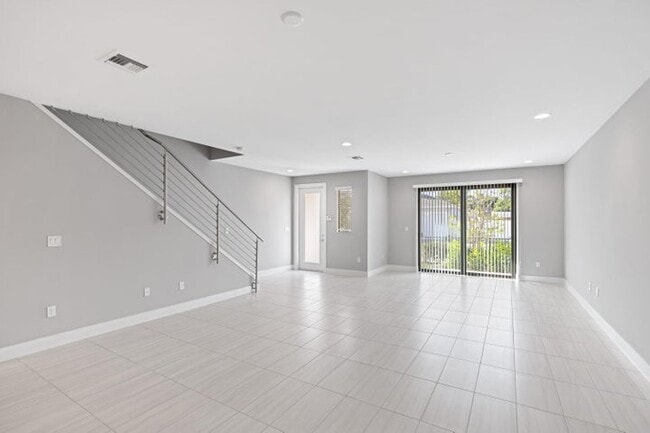 Photo - 3748 Lambert Ave Townhome