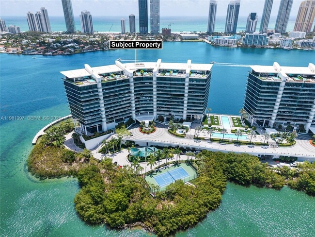 Building Photo - 5500 Island Estates Dr