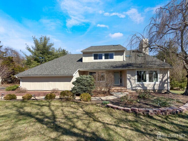 Building Photo - 592 Cabot Hill Rd