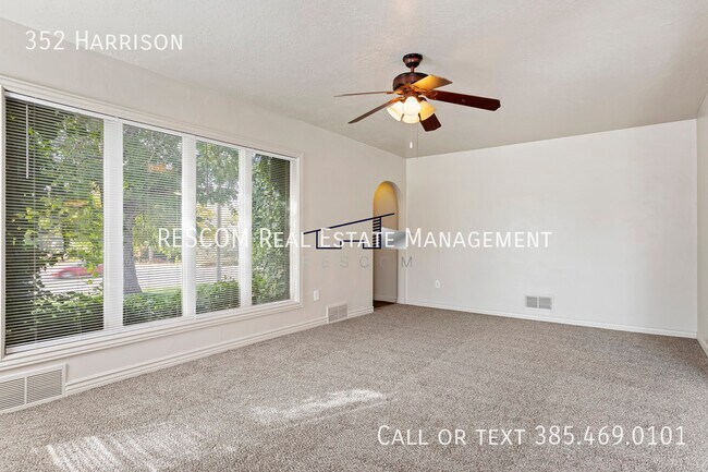 Building Photo - Updated Ogden 2 Bedroom House For Lease!