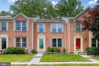 Building Photo - 27 Silver Birch Ct