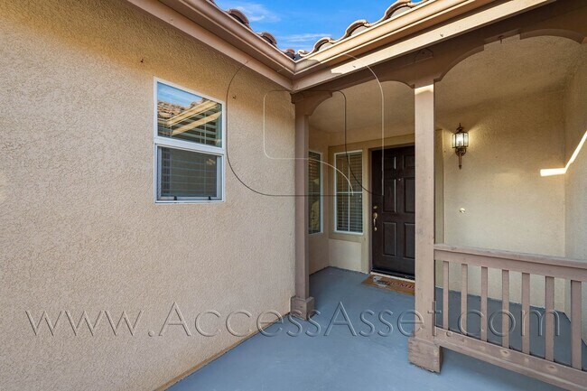 Foto del edificio - Lovely 3 Bed/2 Bath Oasis Single Story Hom...