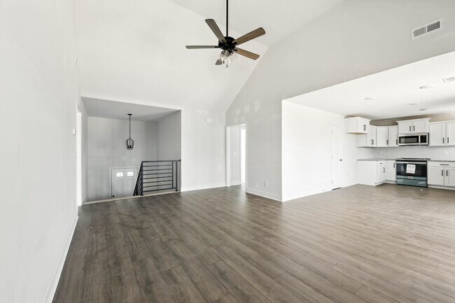 Foto del edificio - Brand New 4 Bed / 3 Bath Home For Rent