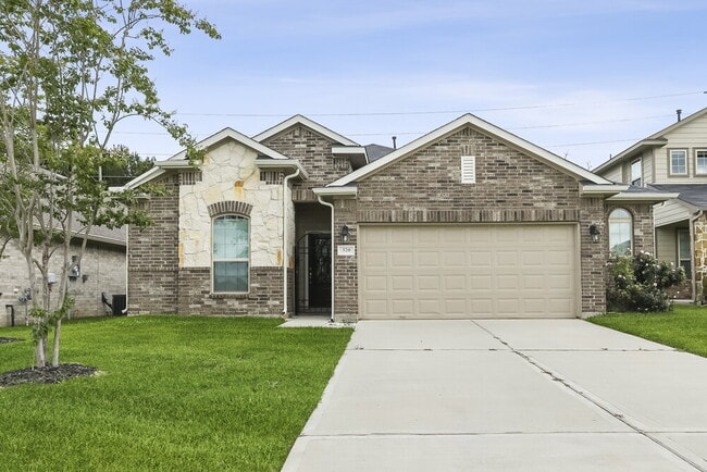 Building Photo - 320 Terra Vis Cir