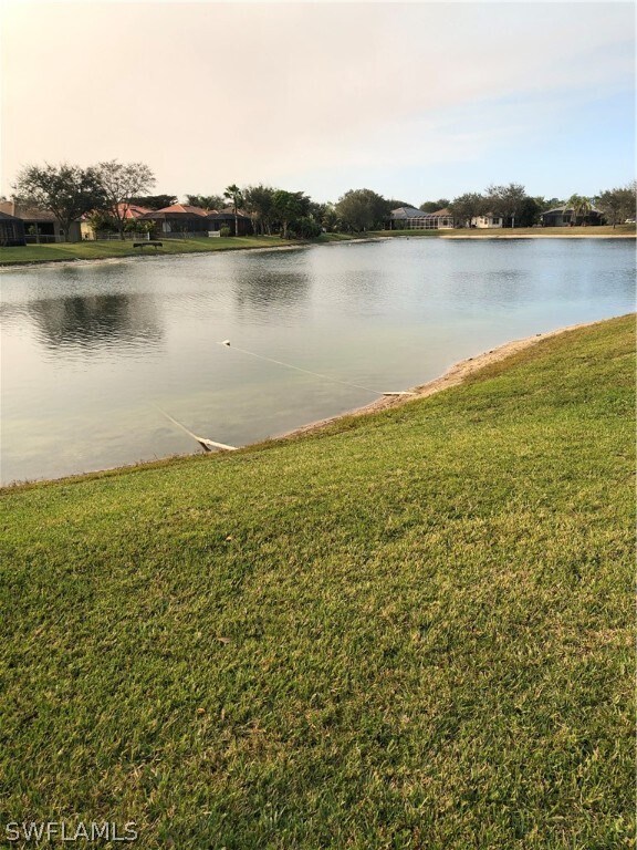 Foto del edificio - 2813 Amberwood Ln