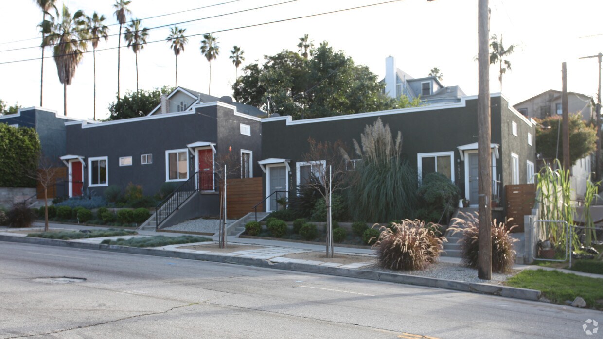 Foto del edificio - 1506 Scott Ave