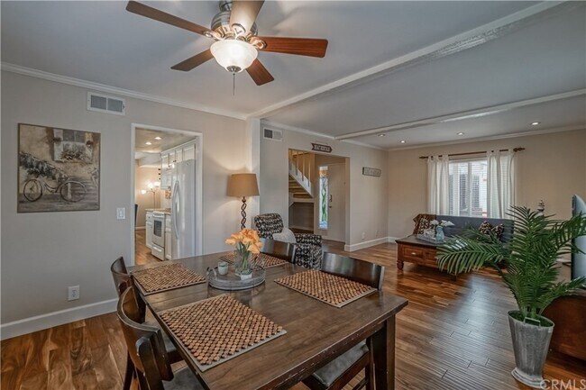 Foto del edificio - 638 Oleander St